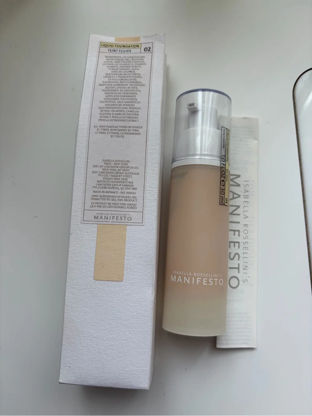 Isabella Rossellini’s Manifesto Liquid Foundation - 02 Light Beige